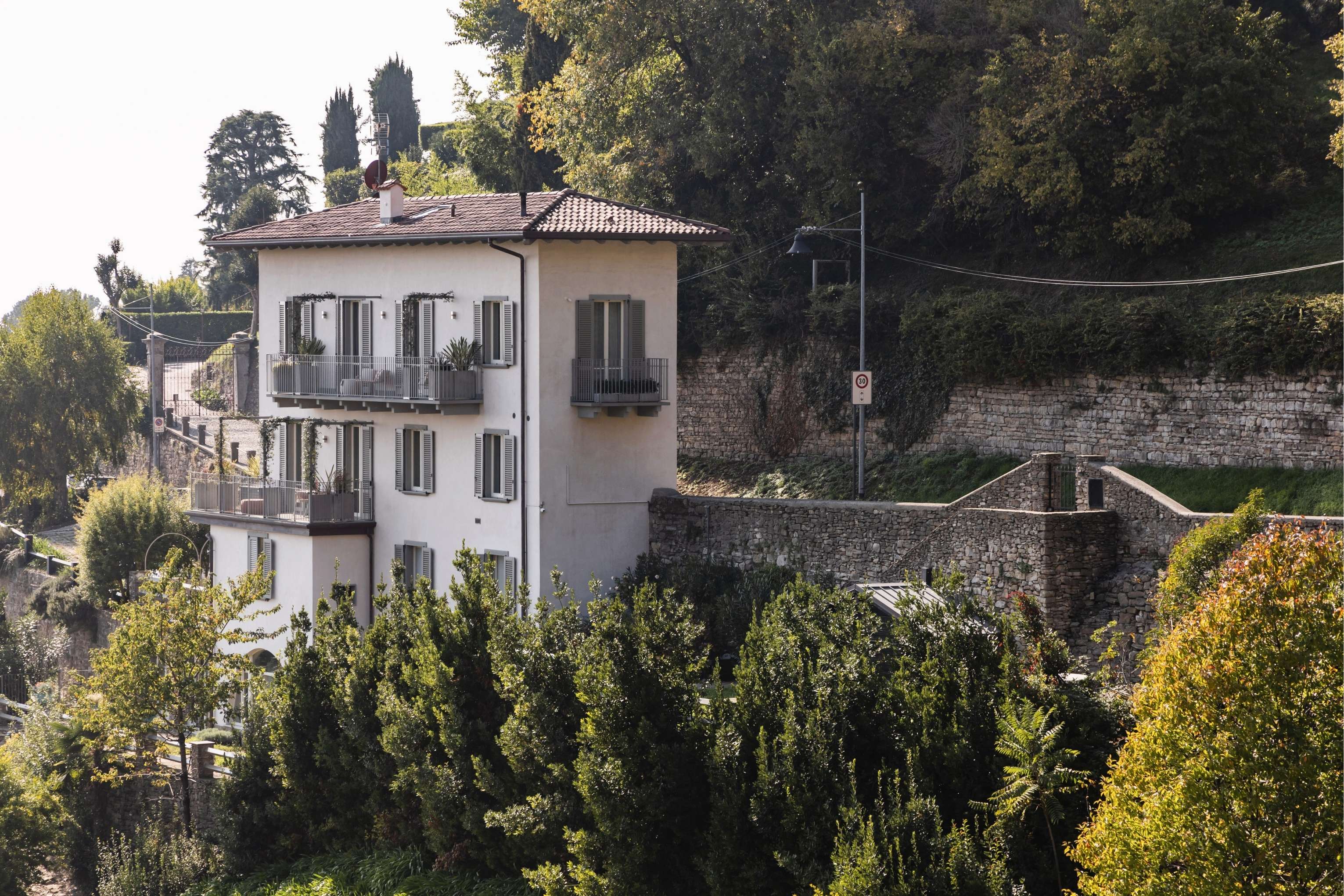 Villa CE